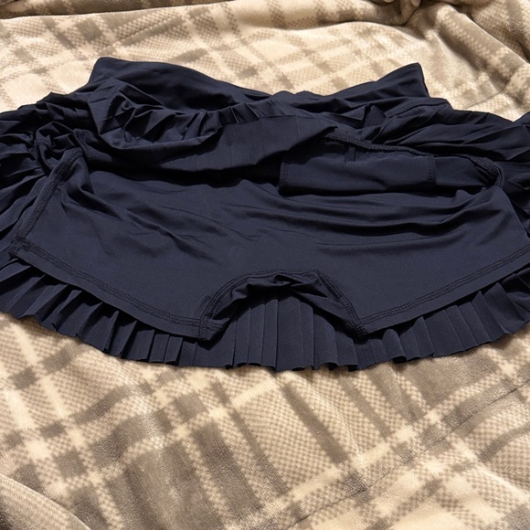 Jofit Athletic Navy Pleated Mini Skirt (Size M) - Picture 3 of 4